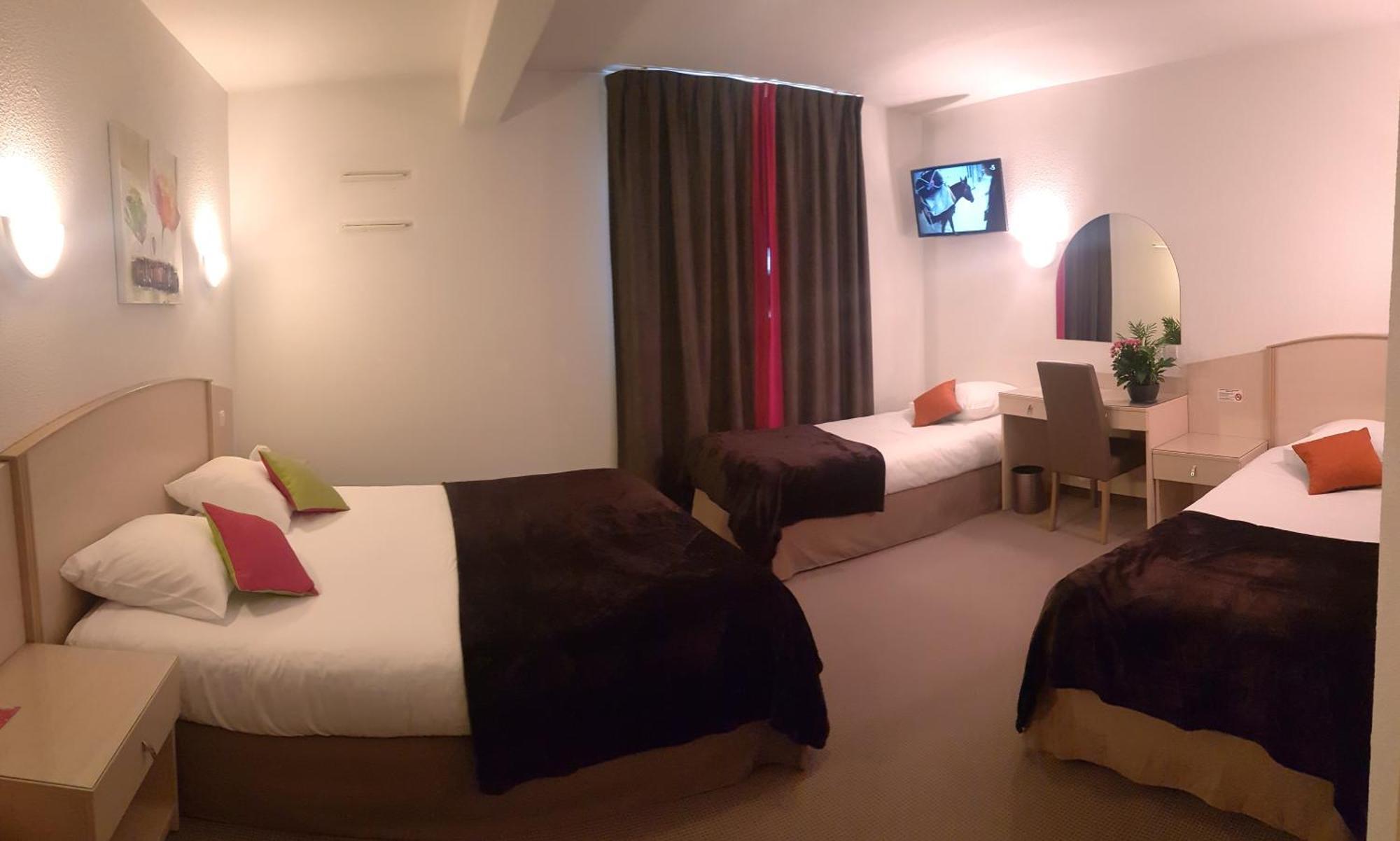 Hotel Le Kolibri Турню Екстер'єр фото