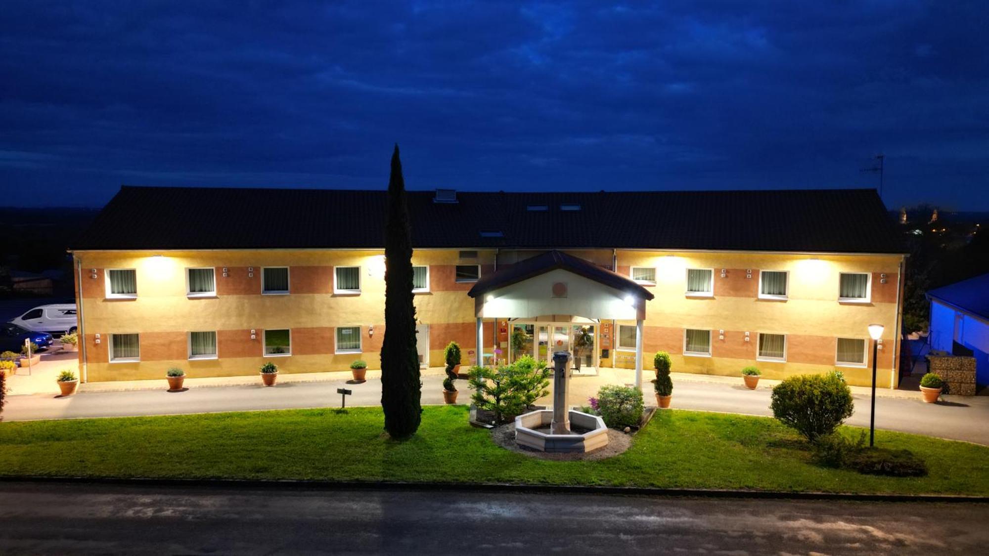 Hotel Le Kolibri Турню Екстер'єр фото